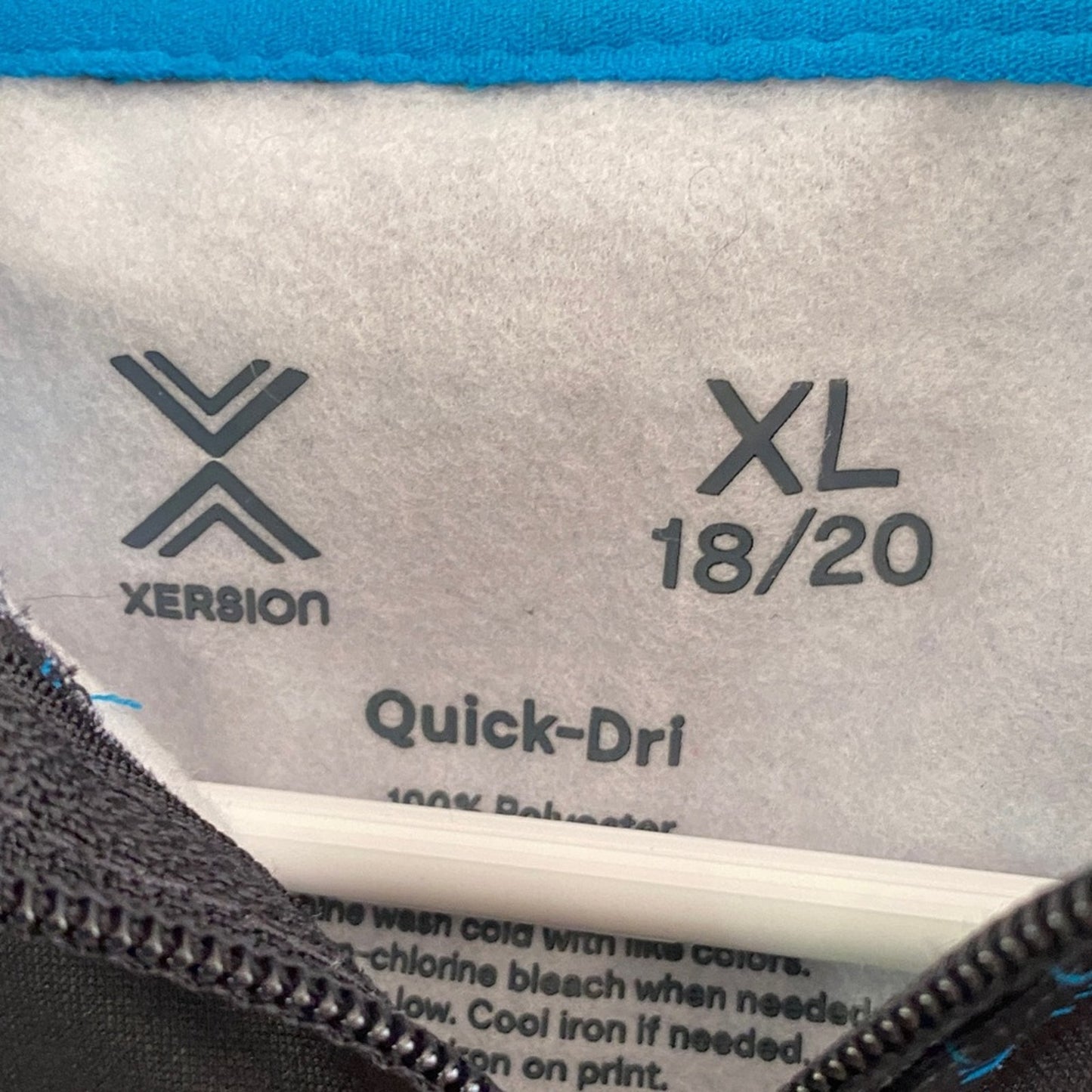 Xersion Black and Blue Quick-Dri Hoodie xl 18/20