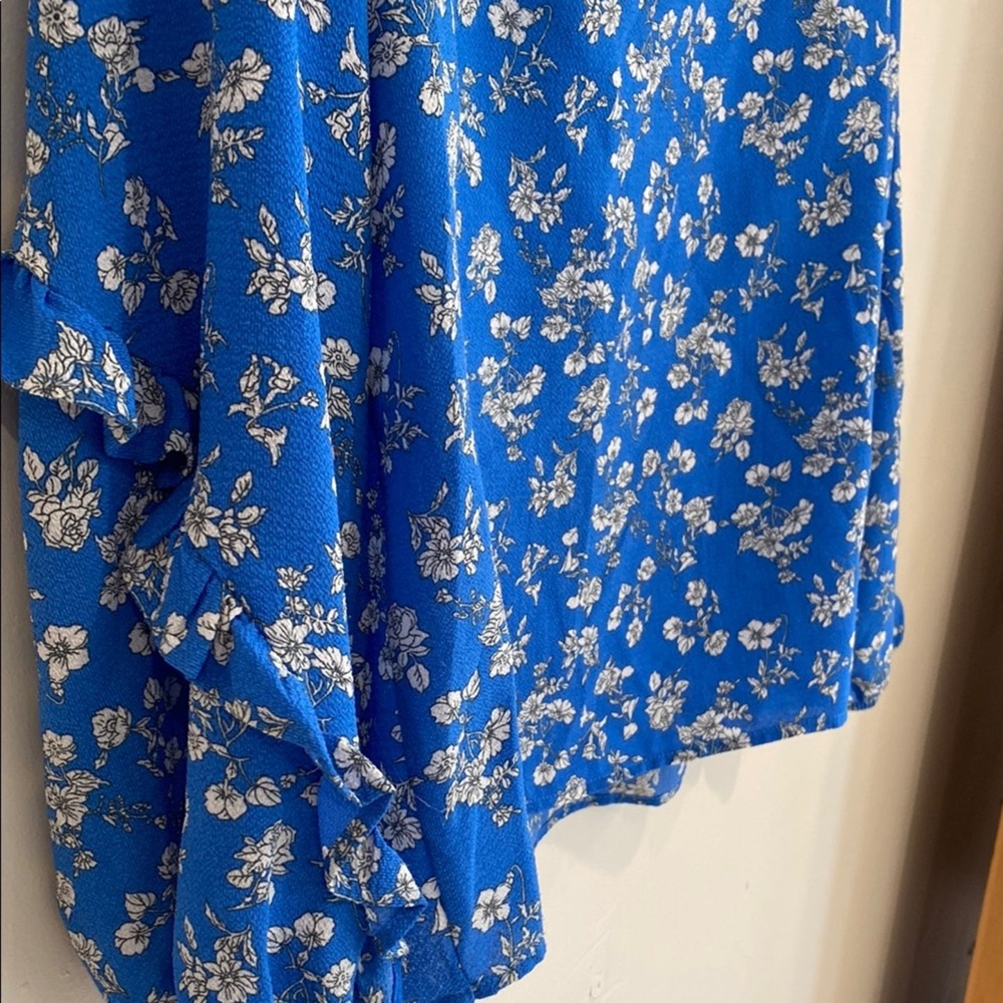 W5 Blue 3/4 Sleeve Boxy Blouse with Mandarin Collar Medium