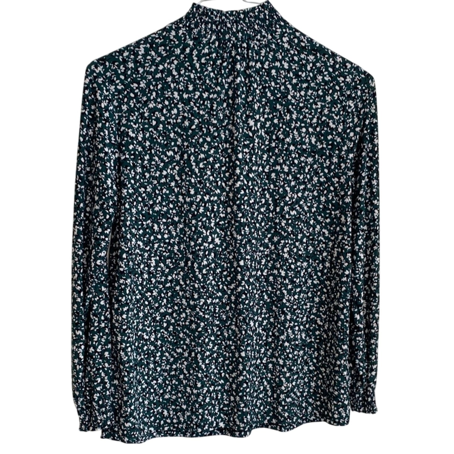 Anne Klein Black and White 3/4 Sleeve Buttoned Blouse Medium