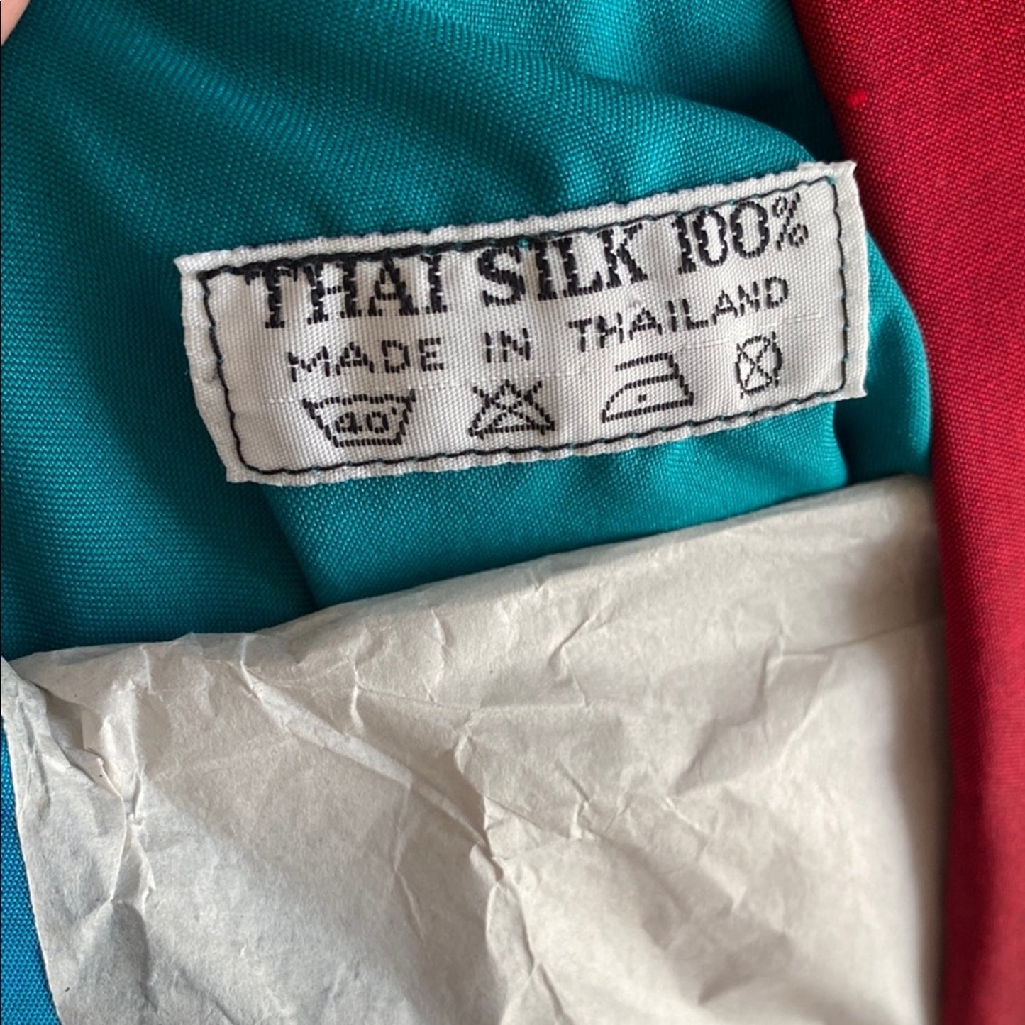 Blue and Red Casual Button Down Shirt with Geometric Pattern XL