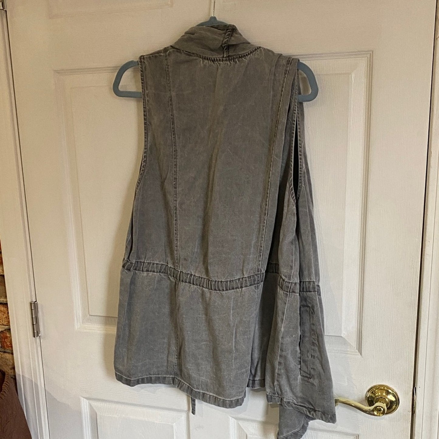 Elegant Gray Women's Vest 2x