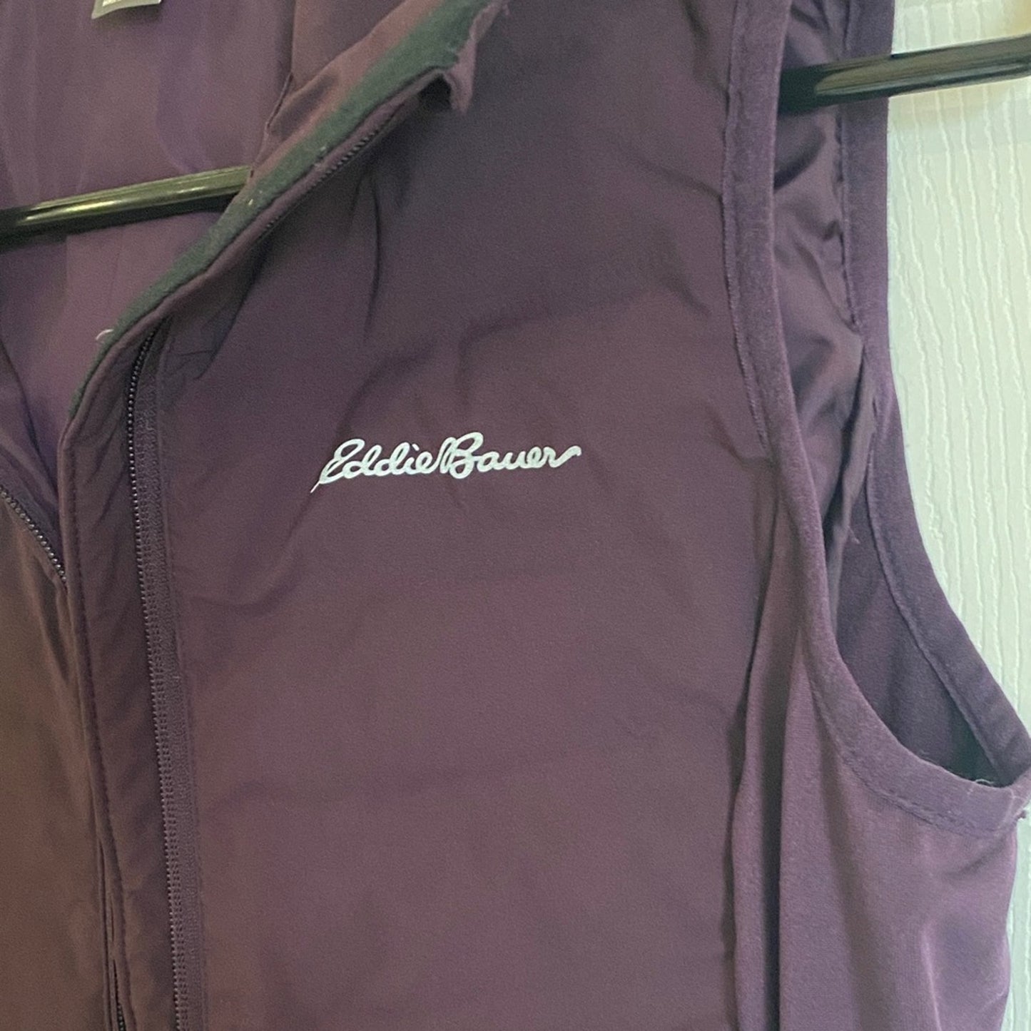Eddie Bauer Women's Dark Purple Vest Medium