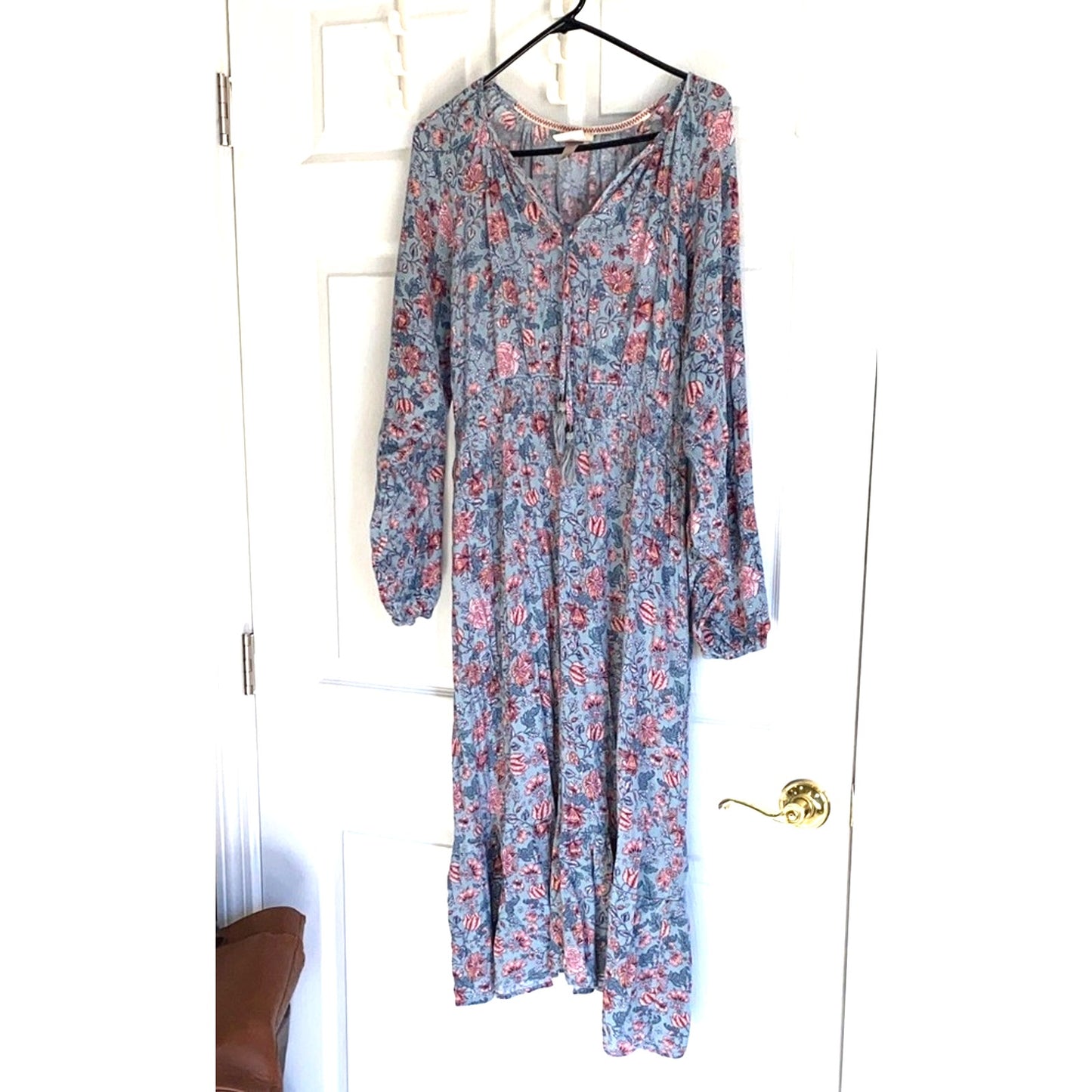 Knox Rose Long Sleeve Floral Dress in Blue and Pink
