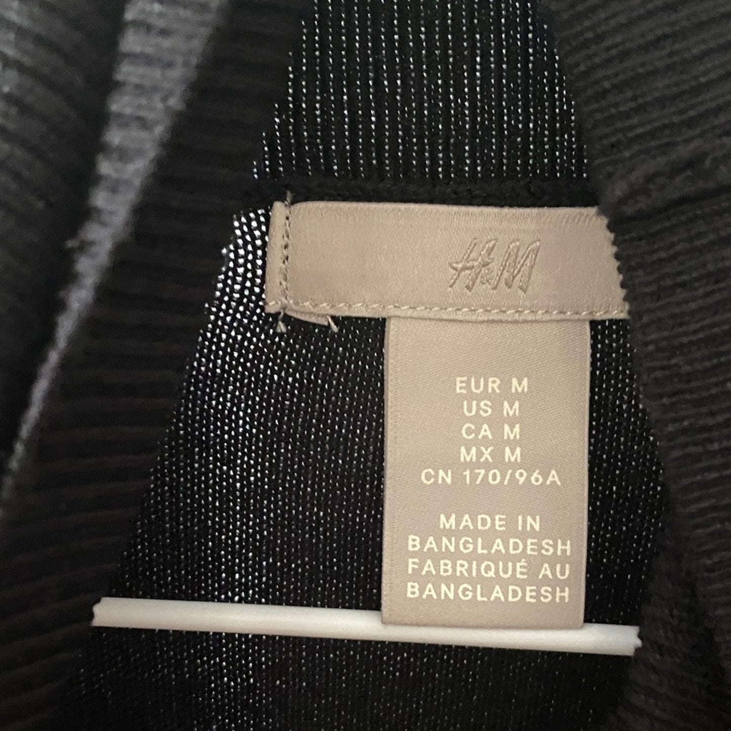 H&M Womens Turtleneck Sweater - Black